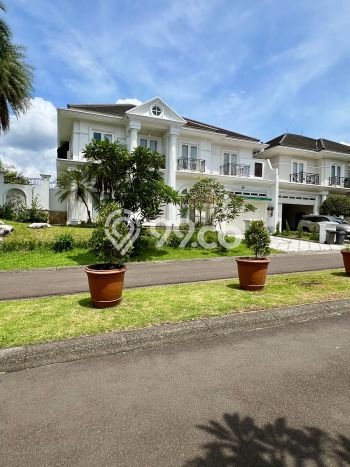 Dijual Rumah Luas Elegan Dengan View Cantik di BSD, Tangerang Dijual Rumah Luas Elegan Dengan View Cantik di BSD, Tangerang