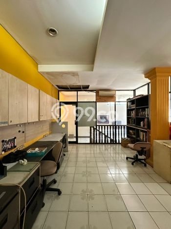Rumah Berkualitas Kebayoran Baru, Jakarta Selatan, LT 413m² Bangunan 400m² Rumah Berkualitas Kebayoran Baru, Jakarta Selatan, LT 413m² Bangunan 400m²