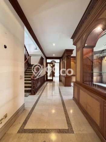 Rumah Luxury Modern Tanpa Renovasi di Pondok Indah Jakarta Selatan Rumah Luxury Modern Tanpa Renovasi di Pondok Indah Jakarta Selatan