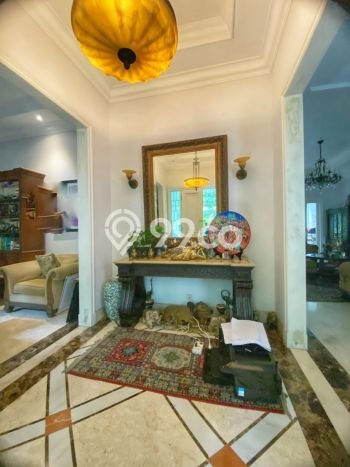 Dijual Hunian Mewah dengan Fasilitas Sekitar Komplit di Kebayoran Baru, Jakarta Selatan Dijual Hunian Mewah dengan Fasilitas Sekitar Komplit di Kebayoran Baru, Jakarta Selatan