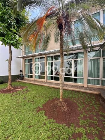 Hunian Mewah Dijual LT 500m2 di Kebayoran Baru, Jakarta Selatan Hunian Mewah Dijual LT 500m2 di Kebayoran Baru, Jakarta Selatan