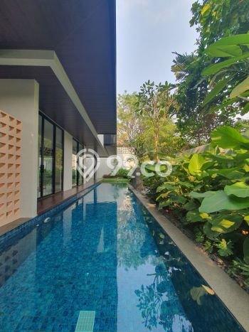Rumah Bagus di Kemang, Jakarta Selatan, Luas Tanah 515m², Luas Bangunan 510m² Rumah Bagus di Kemang, Jakarta Selatan, Luas Tanah 515m², Luas Bangunan 510m²