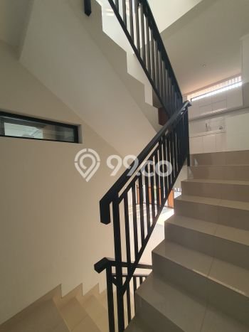 Rumah Bagus di Kemang, Jakarta Selatan, Luas Tanah 515m², Luas Bangunan 510m² Rumah Bagus di Kemang, Jakarta Selatan, Luas Tanah 515m², Luas Bangunan 510m²