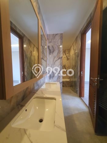 Rumah Elit Modern Tanpa Renovasi di Cipete Jakarta Selatan Rumah Elit Modern Tanpa Renovasi di Cipete Jakarta Selatan