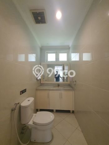 Rumah Elit Modern Siap Huni di Kemang Jakarta Selatan Rumah Elit Modern Siap Huni di Kemang Jakarta Selatan