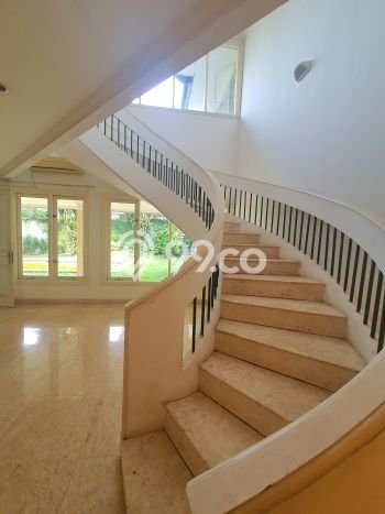 Rumah Elit Modern Siap Huni di Kemang Jakarta Selatan Rumah Elit Modern Siap Huni di Kemang Jakarta Selatan