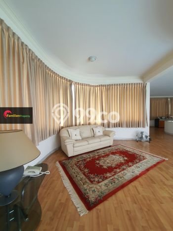 Hunian Elit LB 693m2 Siap Huni Desain Elegan di Pondok Indah, Jakarta Selatan Hunian Elit LB 693m2 Siap Huni Desain Elegan di Pondok Indah, Jakarta Selatan