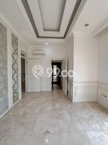 Jual Rumah Mewah Elegan Dengan View Cantik di Ampera, Jakarta Selatan Jual Rumah Mewah Elegan Dengan View Cantik di Ampera, Jakarta Selatan