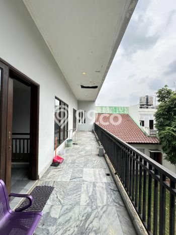 BEST OFFER! Rumah Untuk Investasi di Ragunan, LT 992m2m² Bangunan 600m2m² BEST OFFER! Rumah Untuk Investasi di Ragunan, LT 992m2m² Bangunan 600m2m²