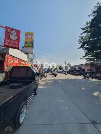 Ruko paling strategis disewakan di Gondangrejo Karanganyar Ruko paling strategis disewakan di Gondangrejo Karanganyar