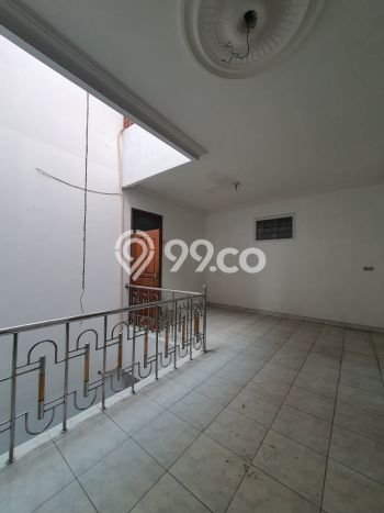 Ruko paling strategis disewakan di Gondangrejo Karanganyar Ruko paling strategis disewakan di Gondangrejo Karanganyar