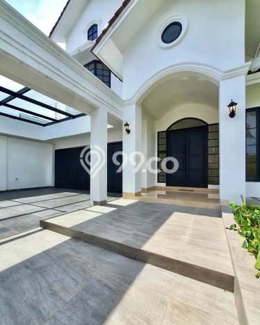 Ready to Use! Premium House LT 446m2 Desain Modern di Lebak Bulus Ready to Use! Premium House LT 446m2 Desain Modern di Lebak Bulus