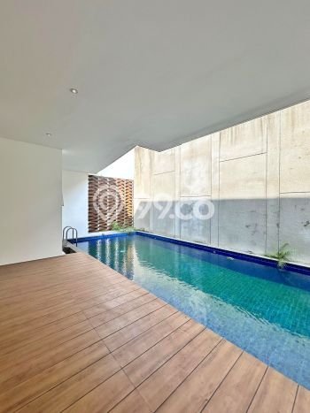 Rumah Elit LB 603m2 Siap Huni Desain Elegan di Pondok Indah, Jakarta Selatan Rumah Elit LB 603m2 Siap Huni Desain Elegan di Pondok Indah, Jakarta Selatan