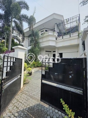 Rumah Elit LB 315m2 Siap Pakai Desain Elegan di Pondok Indah, Jakarta Selatan Rumah Elit LB 315m2 Siap Pakai Desain Elegan di Pondok Indah, Jakarta Selatan