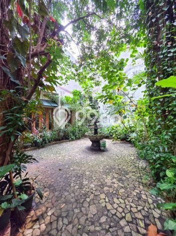 For Sale! Premium House LT 403m2 Desain Modern di Pondok Indah For Sale! Premium House LT 403m2 Desain Modern di Pondok Indah