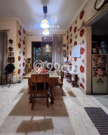 Rumah Elit Modern Siap Huni di Gandaria Jakarta Selatan Rumah Elit Modern Siap Huni di Gandaria Jakarta Selatan