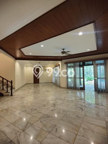 Rumah Luxury Modern Siap Huni di Kemang Jakarta Selatan Rumah Luxury Modern Siap Huni di Kemang Jakarta Selatan