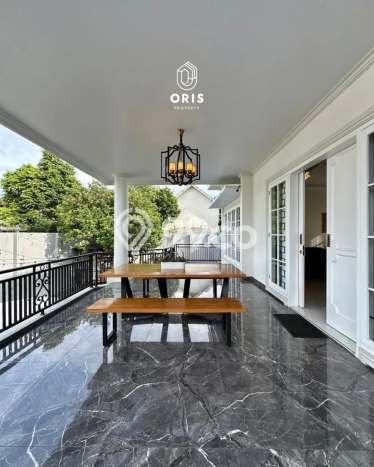 Rumah Luxury Modern Siap Huni di Cipete Jakarta Selatan Rumah Luxury Modern Siap Huni di Cipete Jakarta Selatan
