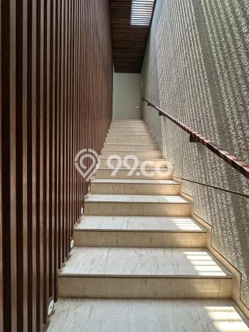 Rumah 4 KT 4 KM di Kawasan , Jakarta Selatan Rumah 4 KT 4 KM di Kawasan , Jakarta Selatan