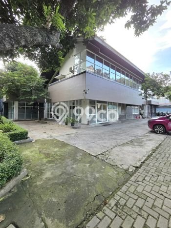 Dijual Rumah Mewah Exclusive di Kebayoran Baru, Jakarta Selatan Dijual Rumah Mewah Exclusive di Kebayoran Baru, Jakarta Selatan