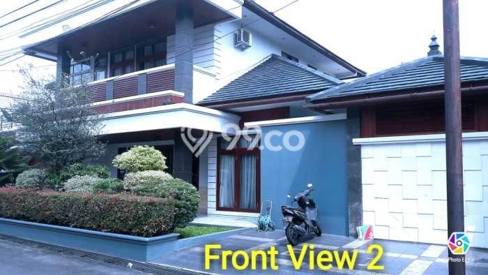 Rumah Elit Modern Tanpa Renovasi di Kemang Jakarta Selatan Rumah Elit Modern Tanpa Renovasi di Kemang Jakarta Selatan
