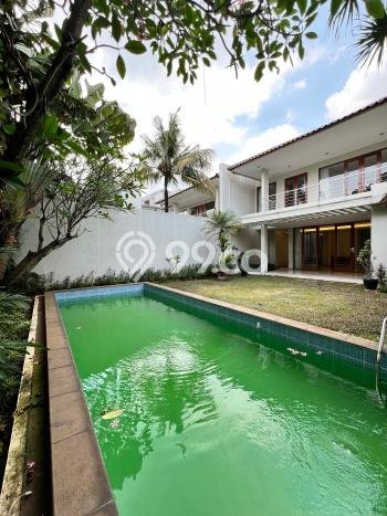 Rumah Mewah LB 550m2 Siap Pakai Desain Elegan di Kemang, Jakarta Selatan Rumah Mewah LB 550m2 Siap Pakai Desain Elegan di Kemang, Jakarta Selatan