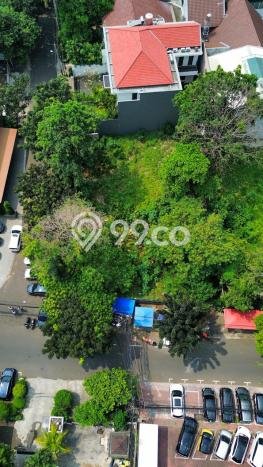 Lahan Strategis di Kebayoran Baru Dijual dengan Luas 714m2 Lahan Strategis di Kebayoran Baru Dijual dengan Luas 714m2