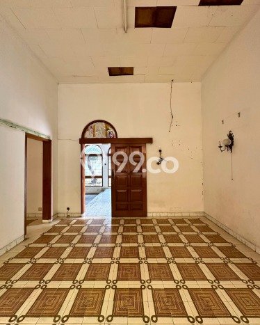 Dijual Rumah Premium dengan Fasilitas Sekitar Lengkap di Menteng, Jakarta Pusat Dijual Rumah Premium dengan Fasilitas Sekitar Lengkap di Menteng, Jakarta Pusat