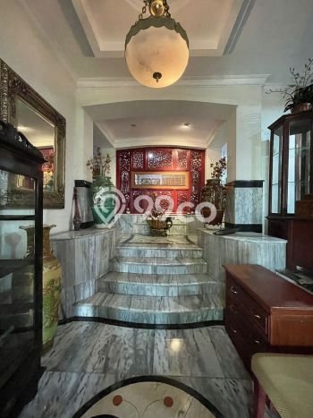 Jual Rumah Luas Megah Dengan View Eksklusif di Senopati, Jakarta Selatan Jual Rumah Luas Megah Dengan View Eksklusif di Senopati, Jakarta Selatan