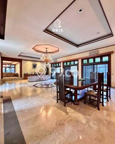 Ready to Use! Premium House LT 1251m2 Desain Modern di Patra Kuningan Ready to Use! Premium House LT 1251m2 Desain Modern di Patra Kuningan