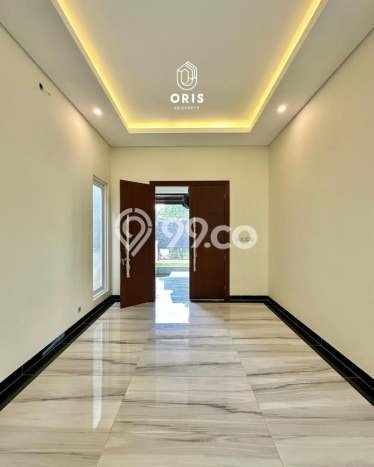 Rumah Elit Modern Tanpa Renovasi di Pondok Indah Jakarta Selatan Rumah Elit Modern Tanpa Renovasi di Pondok Indah Jakarta Selatan