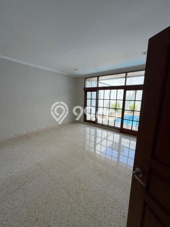 Rumah Elit Modern Siap Huni di Pondok Indah Jakarta Selatan Rumah Elit Modern Siap Huni di Pondok Indah Jakarta Selatan