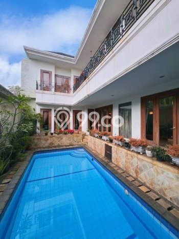 Rumah 6 KT 9 KM di Kawasan , Jakarta Selatan Rumah 6 KT 9 KM di Kawasan , Jakarta Selatan
