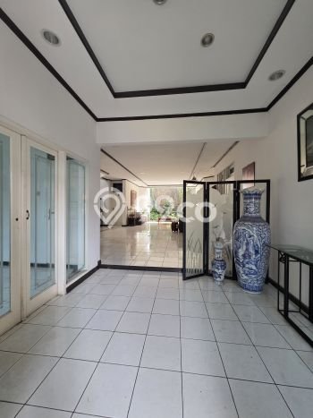 Rumah Elit LB 315m2 Siap Pakai Desain Elegan di Pondok Indah, Jakarta Selatan Rumah Elit LB 315m2 Siap Pakai Desain Elegan di Pondok Indah, Jakarta Selatan