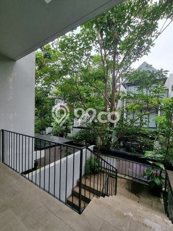 Rumah Luxury Modern Tanpa Renovasi di Lebak Bulus Jakarta Selatan Rumah Luxury Modern Tanpa Renovasi di Lebak Bulus Jakarta Selatan