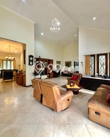 Rumah Luxury Modern Tanpa Renovasi di Duren Tiga Jakarta Selatan Rumah Luxury Modern Tanpa Renovasi di Duren Tiga Jakarta Selatan