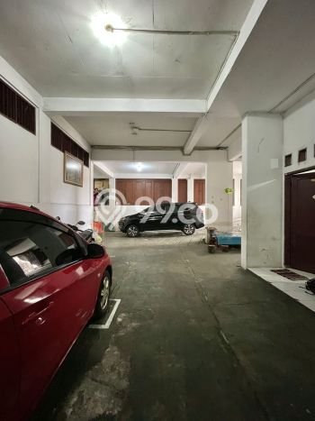 Jual Rumah Luas Megah Dengan View Eksklusif di Senopati, Jakarta Selatan Jual Rumah Luas Megah Dengan View Eksklusif di Senopati, Jakarta Selatan