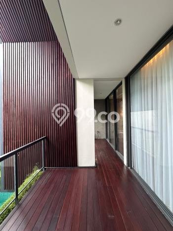 Rumah 4 KT 4 KM di Kawasan , Jakarta Selatan Rumah 4 KT 4 KM di Kawasan , Jakarta Selatan