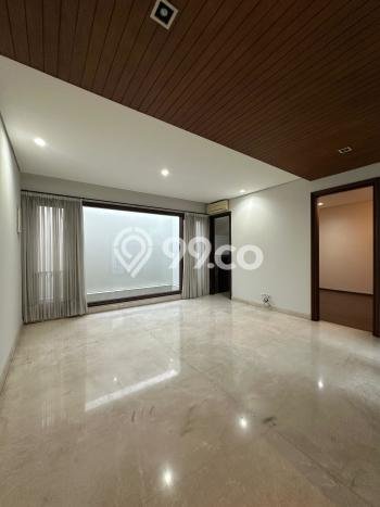Rumah Elit Modern Tanpa Renovasi di Pondok Indah Jakarta Selatan Rumah Elit Modern Tanpa Renovasi di Pondok Indah Jakarta Selatan