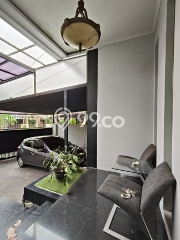 Hunian Elit LB 420m2 Siap Pakai Desain Elegan di Pondok Indah, Jakarta Selatan Hunian Elit LB 420m2 Siap Pakai Desain Elegan di Pondok Indah, Jakarta Selatan