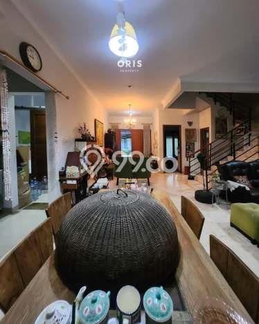 Rumah Elit Modern Siap Huni di Gandaria Jakarta Selatan Rumah Elit Modern Siap Huni di Gandaria Jakarta Selatan