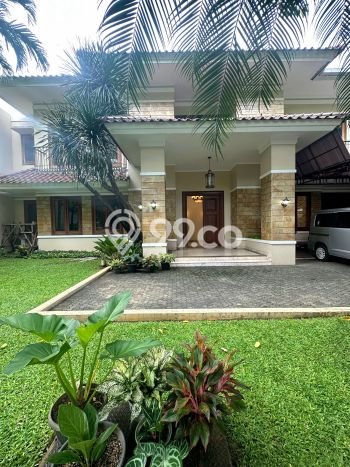 Siap Huni Rumah Mewah 4 Kamar di Kebayoran Baru Dekat ke Mana Saja Siap Huni Rumah Mewah 4 Kamar di Kebayoran Baru Dekat ke Mana Saja
