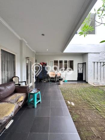 Hunian Eksklusif Dijual LT 325m2 di Kebayoran Baru, Jakarta Selatan Hunian Eksklusif Dijual LT 325m2 di Kebayoran Baru, Jakarta Selatan