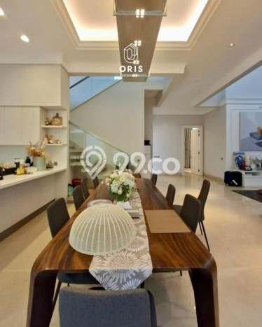 Rumah Nyaman LB 800m² Lokasi Sejuk di Menteng, Jakarta Pusat Rumah Nyaman LB 800m² Lokasi Sejuk di Menteng, Jakarta Pusat