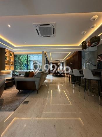 Rumah 4 KT 4 KM di Kawasan , Jakarta Selatan Rumah 4 KT 4 KM di Kawasan , Jakarta Selatan