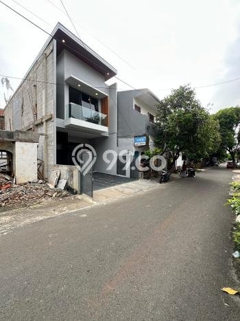 Dijual Rumah Strategis Bagus Punya 3 KT di Pasar Minggu Jakarta Selatan SHM Dijual Rumah Strategis Bagus Punya 3 KT di Pasar Minggu Jakarta Selatan SHM