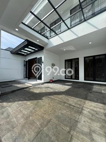 Rumah Luxury Modern Siap Huni di Pondok Indah Jakarta Selatan Rumah Luxury Modern Siap Huni di Pondok Indah Jakarta Selatan