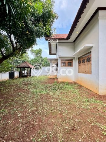 Rumah Eksklusif Dijual LT 605m2 di Kebayoran Baru, Jakarta Selatan Rumah Eksklusif Dijual LT 605m2 di Kebayoran Baru, Jakarta Selatan