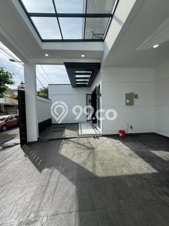 Rumah Luxury Modern Siap Huni di Pondok Indah Jakarta Selatan Rumah Luxury Modern Siap Huni di Pondok Indah Jakarta Selatan