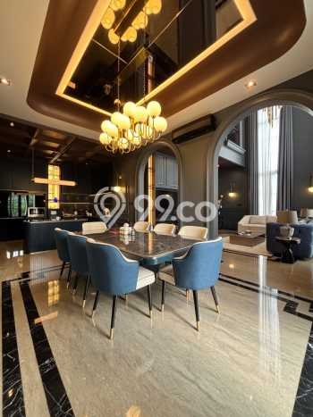 Hunian Mewah LB 450m2 Siap Huni Desain Elegan di Veteran, Jakarta Selatan Hunian Mewah LB 450m2 Siap Huni Desain Elegan di Veteran, Jakarta Selatan